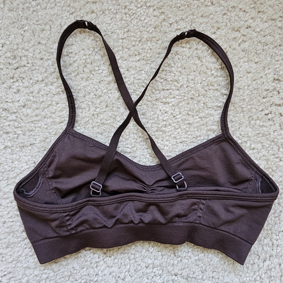 Oner Active effortless strappy bralette sports bra 70 cocoa brown medium - Picture 2 of 4